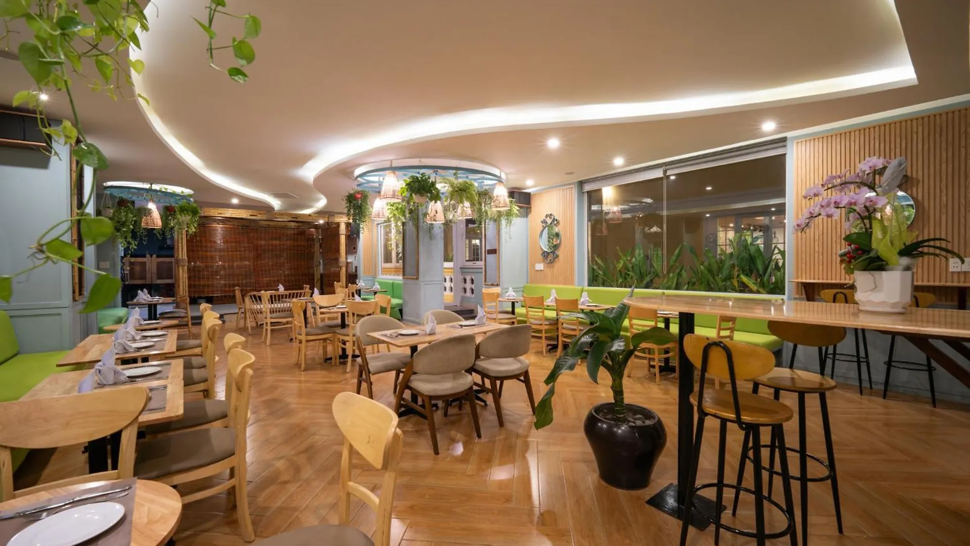 Triple Riverside Villa Hotel Hoian Hội An Vietnam