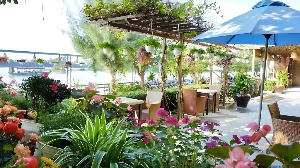 Triple Riverside Villa Hotel Hoian Hội An