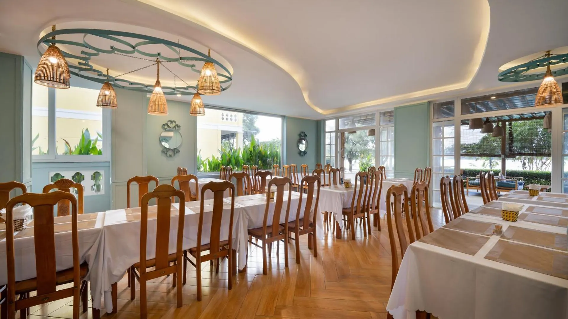 Triple Riverside Villa Hotel Hoian Hội An