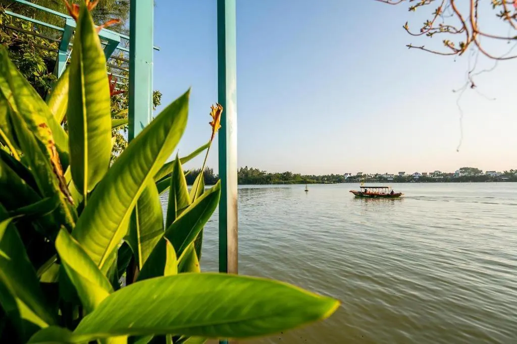Triple Riverside Villa Hotel Hoian Hội An
