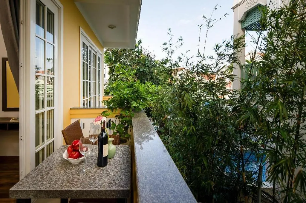Triple Riverside Villa Hotel Hoian Hội An
